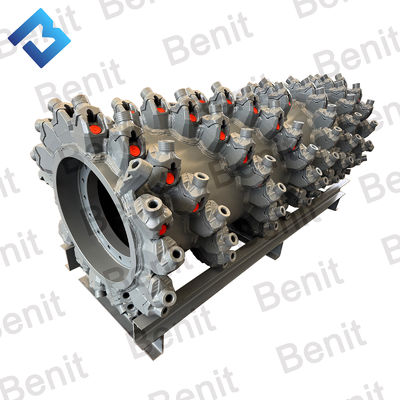 Tambour de fraisage avec 162 fraises