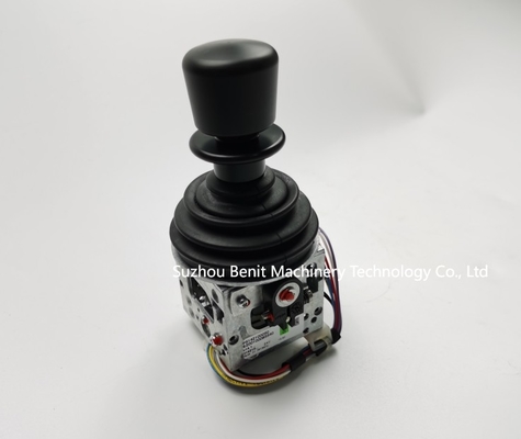 Joystick de commande de marche 8/24V Manche de commande de marche Manche de commande de marche Joystick original 2187197 2187202 pour les pièces de rechange de pavé d'asphalte