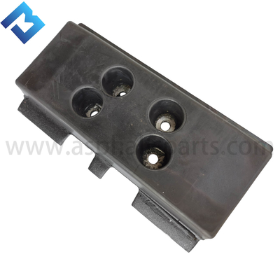 Chaussure de piste pour pavé d'asphalte numéro de pièce AED0192
