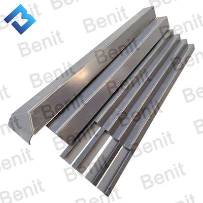 Kit de protection de chaîne de convoyeur pour finisseur d'asphalte BF800C 83701595