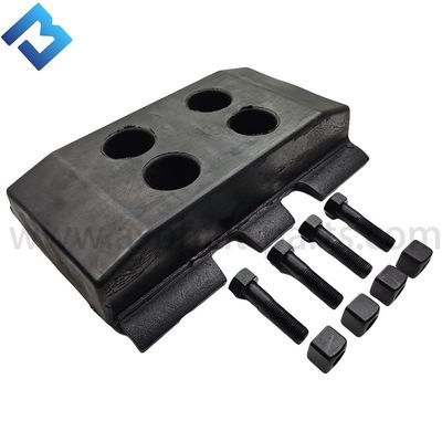 RM80619760 Paquet de service de boulonnage de rails intégrés pour chaussures et chaînes pour 125/2820