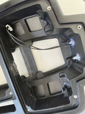 2105388 Étagère du contrôleur latéral 2148085 Remplacement du couvercle du contrôleur latéral VGL Vieux modèle Pieds d'asphalte Pièces de rechange