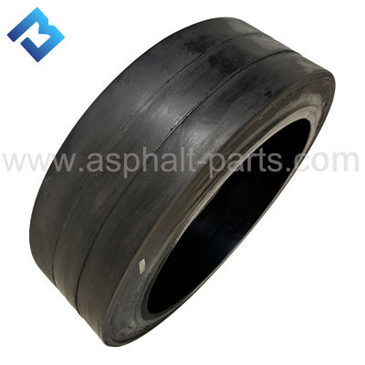 2453827 W50H Pneus solides Pneus avant Roues avant solides pour pièces détachées de fraiseuses routières