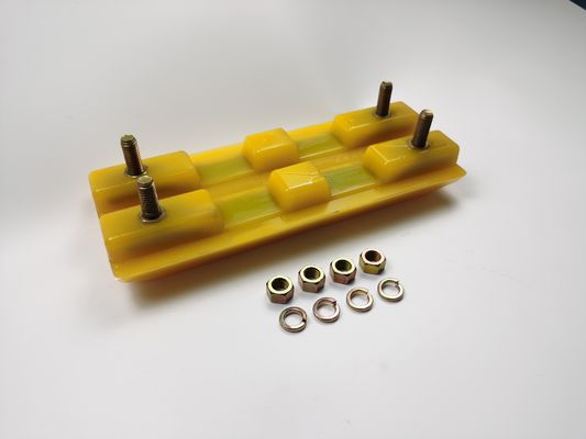 2411112 Bloc de caoutchouc de polyuréthane / machine de fraisage de chaussures de piste Pièces détachées 3 côtes Pour la construction routière W205/W2000