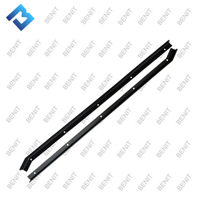 Patins coulissants RM13963020/RM13963038 pour table de finisseur  VB78 sous protection latérale gauche/droite