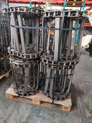 Chaîne de convoyeur Benit pour pavé d'asphalte S1600 S1600-2 S1800-2 S1900-2 S2100-2 2135839 4610312166 4610312123 4610312118 4610312147 2135833